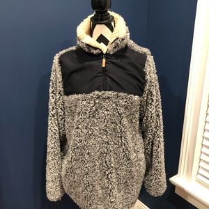 Sherpa Pullover